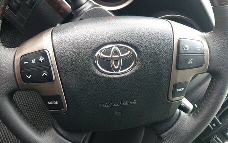 Toyota Land Cruiser 200, 2009 год, 3 300 000 рублей, 4 фотография