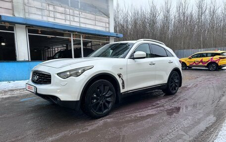 Infiniti FX II, 2010 год, 1 690 000 рублей, 6 фотография