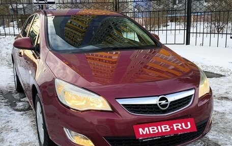 Opel Astra J, 2010 год, 730 000 рублей, 20 фотография