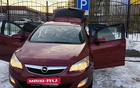 Opel Astra J, 2010 год, 730 000 рублей, 30 фотография