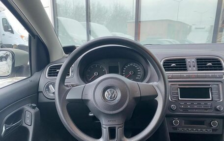 Volkswagen Polo VI (EU Market), 2013 год, 870 000 рублей, 12 фотография