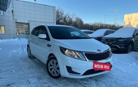 KIA Rio III рестайлинг, 2014 год, 890 000 рублей, 2 фотография