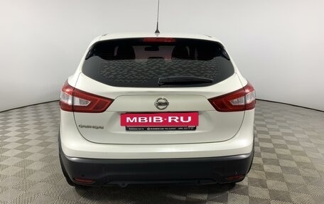 Nissan Qashqai, 2016 год, 1 570 000 рублей, 6 фотография