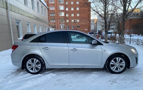 Chevrolet Cruze II, 2012 год, 935 000 рублей, 3 фотография