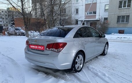 Chevrolet Cruze II, 2012 год, 935 000 рублей, 6 фотография