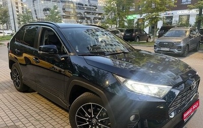 Toyota RAV4, 2019 год, 4 000 000 рублей, 1 фотография