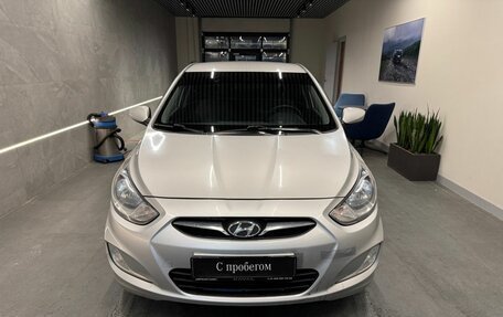 Hyundai Solaris II рестайлинг, 2011 год, 869 000 рублей, 2 фотография