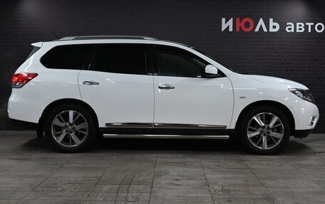 Nissan Pathfinder, 2014 год, 2 195 000 рублей, 9 фотография