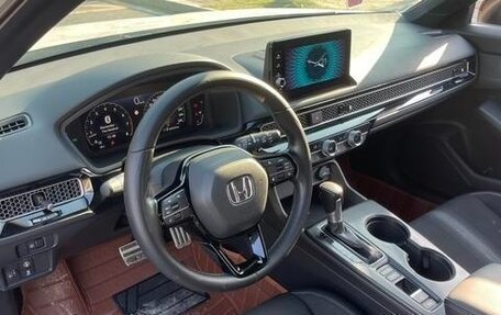 Honda Civic, 2023 год, 2 200 000 рублей, 7 фотография