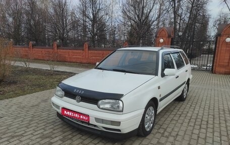 Volkswagen Golf III, 1998 год, 395 000 рублей, 1 фотография