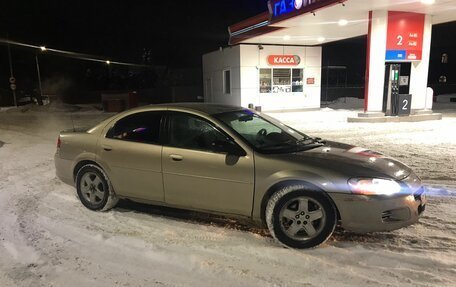 Dodge Stratus II, 2002 год, 250 000 рублей, 3 фотография