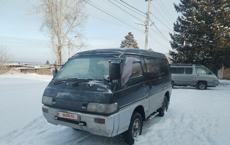 Mitsubishi Delica III, 1992 год, 400 000 рублей, 7 фотография