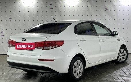 KIA Rio III рестайлинг, 2015 год, 930 000 рублей, 4 фотография