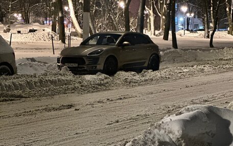 Porsche Macan I рестайлинг, 2015 год, 3 900 000 рублей, 3 фотография