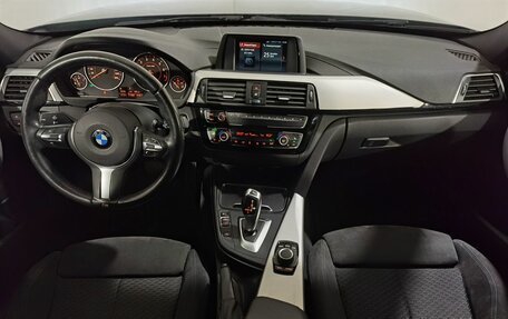 BMW 3 серия, 2017 год, 2 687 000 рублей, 11 фотография