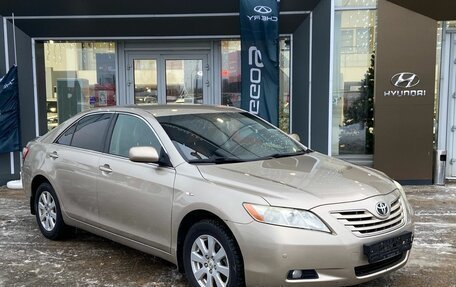 Toyota Camry, 2008 год, 899 000 рублей, 1 фотография