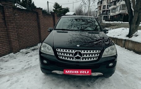 Mercedes-Benz M-Класс, 2006 год, 1 350 000 рублей, 2 фотография