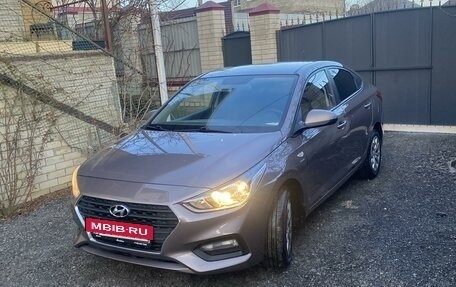 Hyundai Solaris II рестайлинг, 2019 год, 1 355 000 рублей, 17 фотография