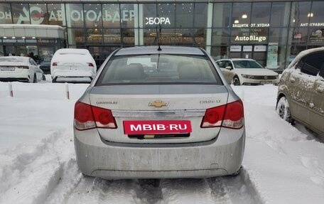 Chevrolet Cruze II, 2010 год, 540 000 рублей, 5 фотография