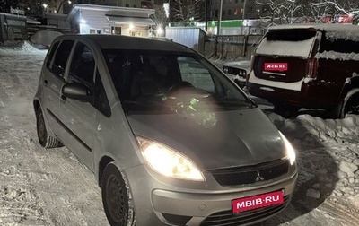 Mitsubishi Colt VI рестайлинг, 2004 год, 270 000 рублей, 1 фотография