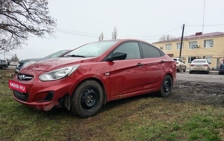 Hyundai Solaris II рестайлинг, 2011 год, 710 000 рублей, 4 фотография