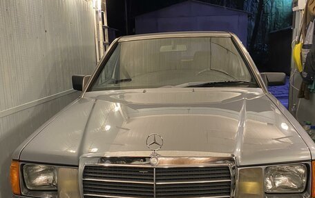 Mercedes-Benz 190 (W201), 1991 год, 1 350 000 рублей, 9 фотография