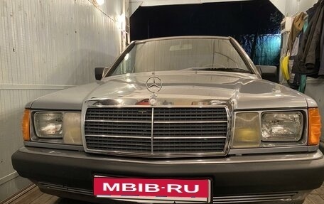 Mercedes-Benz 190 (W201), 1991 год, 1 350 000 рублей, 10 фотография