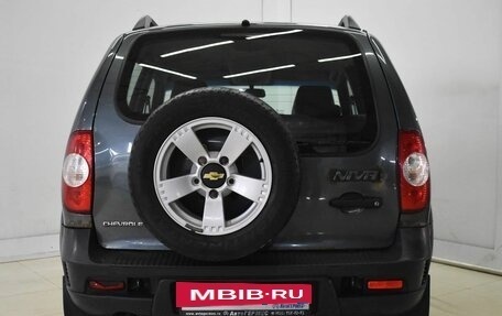 Chevrolet Niva I рестайлинг, 2016 год, 695 000 рублей, 3 фотография