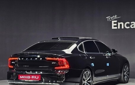 Volvo S90 II рестайлинг, 2020 год, 3 580 000 рублей, 3 фотография