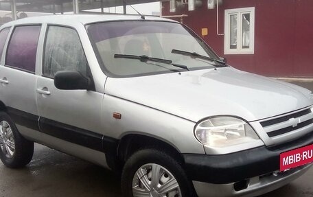 Chevrolet Niva I рестайлинг, 2003 год, 300 000 рублей, 3 фотография