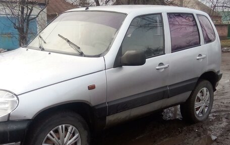 Chevrolet Niva I рестайлинг, 2003 год, 300 000 рублей, 17 фотография