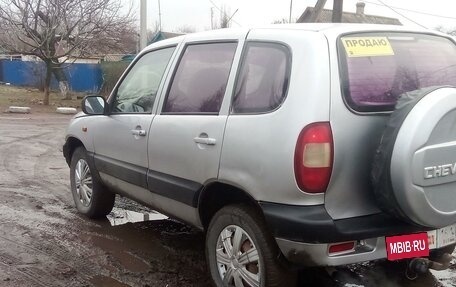 Chevrolet Niva I рестайлинг, 2003 год, 300 000 рублей, 12 фотография