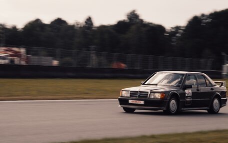 Mercedes-Benz 190 (W201), 1983 год, 990 000 рублей, 20 фотография