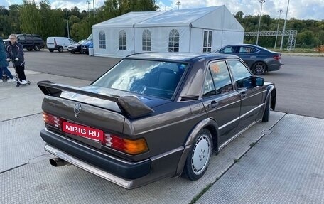 Mercedes-Benz 190 (W201), 1983 год, 990 000 рублей, 18 фотография