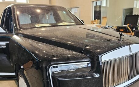 Rolls-Royce Cullinan, 2024 год, 97 000 000 рублей, 12 фотография