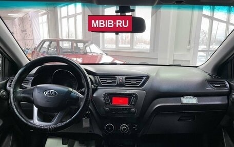 KIA Rio III рестайлинг, 2013 год, 979 000 рублей, 12 фотография