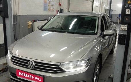 Volkswagen Passat B8 рестайлинг, 2016 год, 1 699 000 рублей, 1 фотография