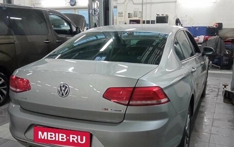 Volkswagen Passat B8 рестайлинг, 2016 год, 1 699 000 рублей, 3 фотография