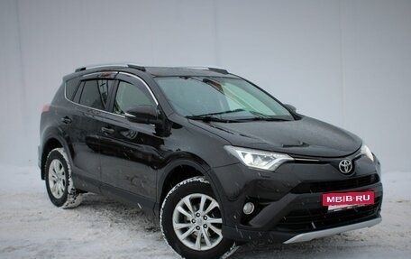 Toyota RAV4, 2016 год, 2 380 000 рублей, 3 фотография