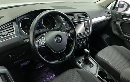 Volkswagen Tiguan II, 2018 год, 2 149 000 рублей, 4 фотография