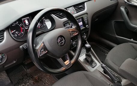 Skoda Octavia, 2014 год, 1 690 000 рублей, 10 фотография