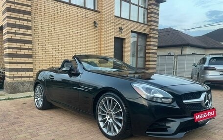 Mercedes-Benz SLC, 2017 год, 3 800 000 рублей, 6 фотография