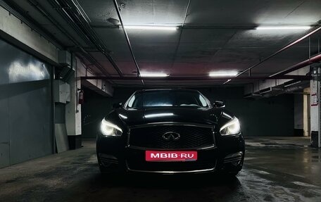 Infiniti Q70 I, 2016 год, 2 800 000 рублей, 1 фотография