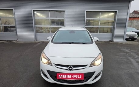 Opel Astra J, 2013 год, 928 000 рублей, 2 фотография