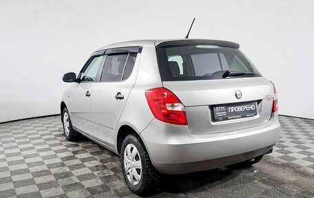 Skoda Fabia II, 2012 год, 750 000 рублей, 8 фотография