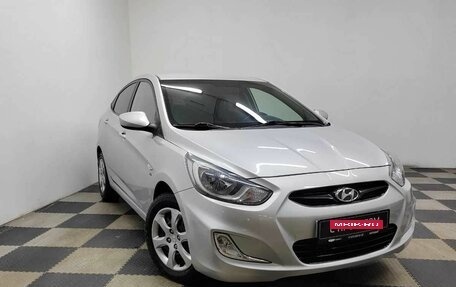 Hyundai Solaris II рестайлинг, 2013 год, 1 020 000 рублей, 3 фотография