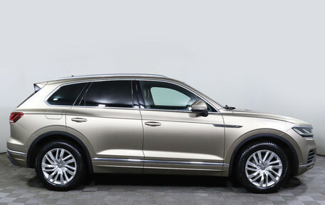 Volkswagen Touareg III, 2019 год, 4 198 000 рублей, 4 фотография