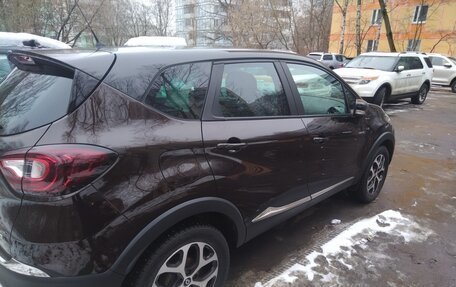 Renault Kaptur I рестайлинг, 2017 год, 2 000 000 рублей, 8 фотография