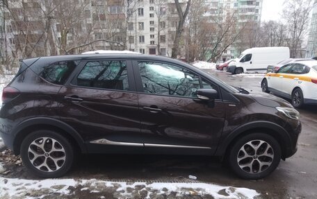 Renault Kaptur I рестайлинг, 2017 год, 2 000 000 рублей, 9 фотография