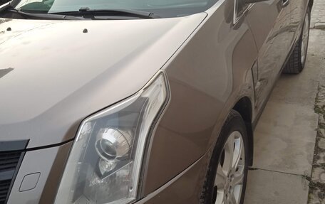 Cadillac SRX II рестайлинг, 2011 год, 995 000 рублей, 2 фотография